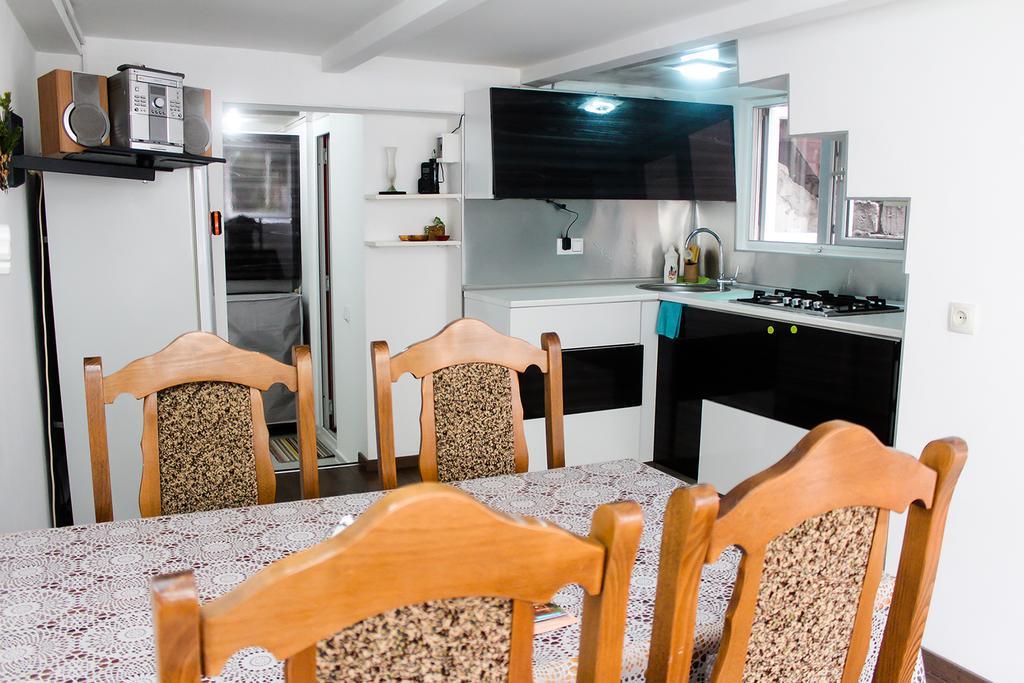 Apartment Liko Τυφλίδα Εξωτερικό φωτογραφία